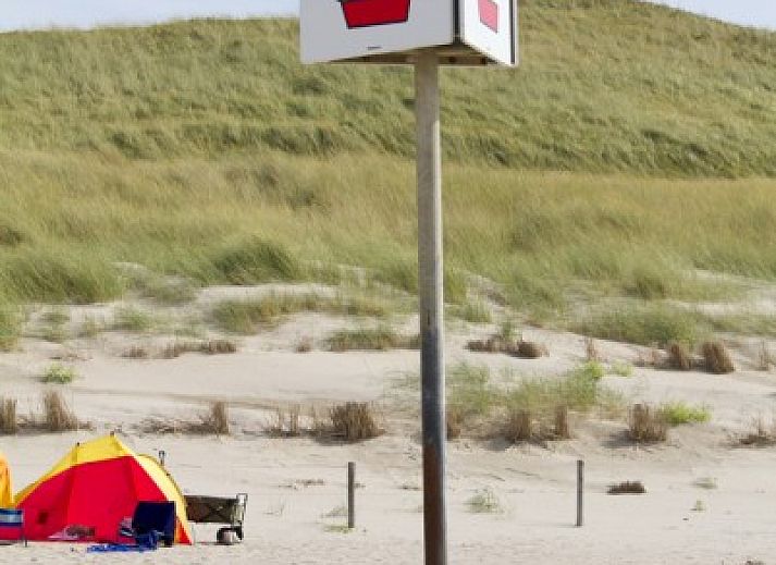 Spacious indoor Callantsoog the Seinpost No. 6 vacation home in Callantsoog, North Sea coast, North Holland.