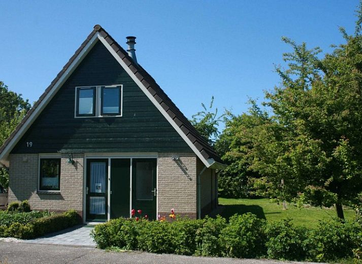 Verblijf 480171 • Vakantiewoning Noordzeekust • Vakantiehuisje Maike - knus met open haard 