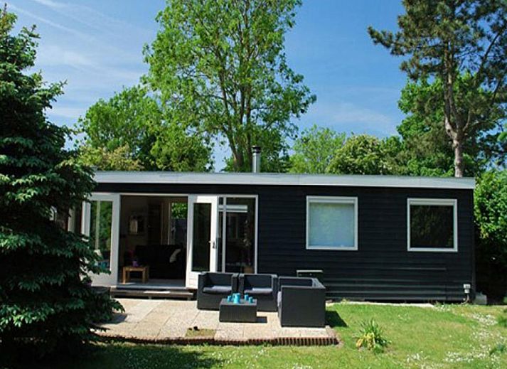 Guest house 481110 • Holiday property Noord-Holland noord • Ruim chalet voor 7 personen met Sauna in Schagen