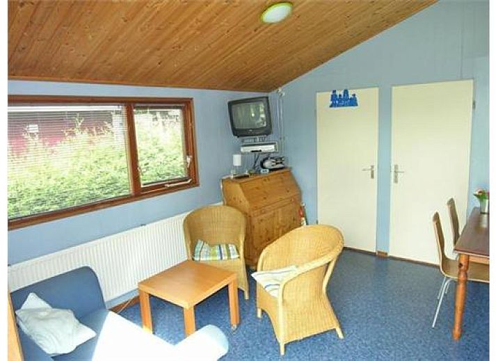 Keuken en eetruimte in Chalet dirkshorn -park de horn, vakantiehuis in Dirkshorn, Noord-Holland noord.