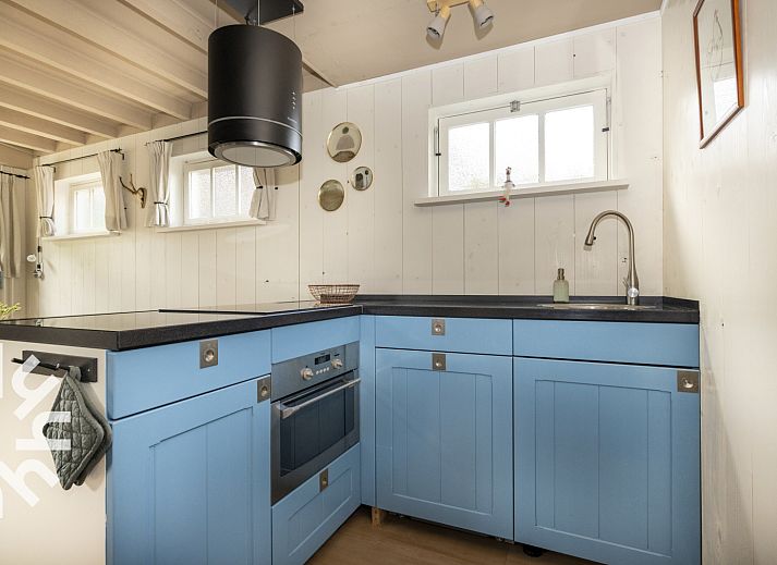 Decoratieve pompoenen bij NH495 vakantiehuis in Sint-Pancras, Noord-Holland.