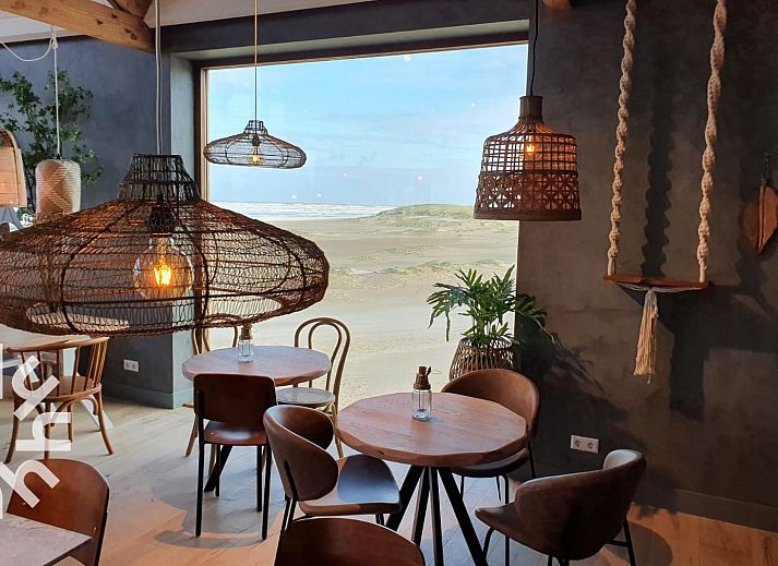 Strand in der Naehe des Ferienhauses NH392 in Schoorl, Nordholland.