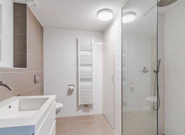 Guest house 4842110 - Bungalow Noord-Holland noord - 6 persoons bungalow | 6L2