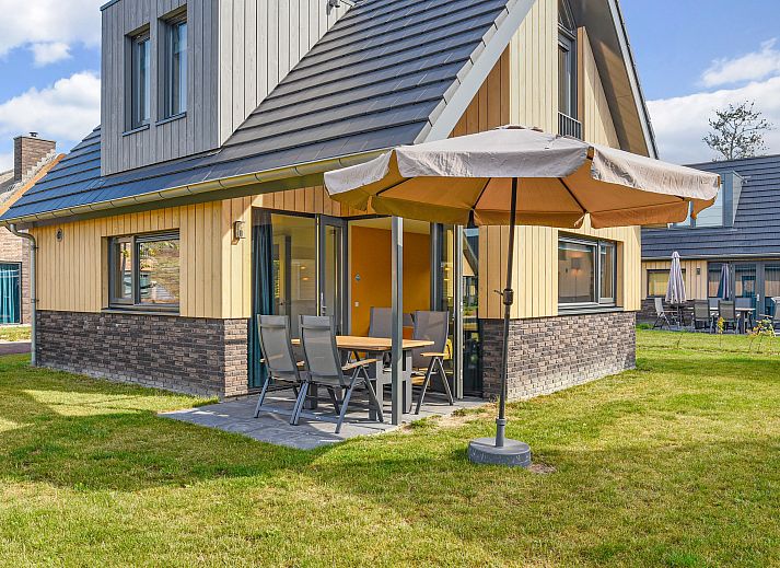 Stijlvolle woonkamer in Berger Duinen 4-persoons accommodatie, Schoorl, Noord-Holland noord.