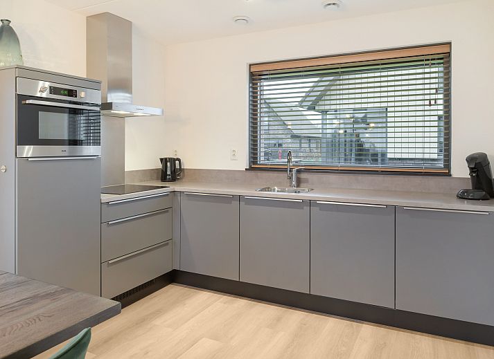 Stijlvolle woonkamer in Berger Duinen 4-persoons accommodatie, Schoorl, Noord-Holland noord.