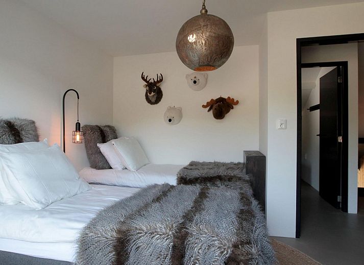 Gemuetlicher Essbereich im Freien in der Duinlodge, einem Ferienhaus mit 8 Plaetzen in Schoorl, Nordholland.