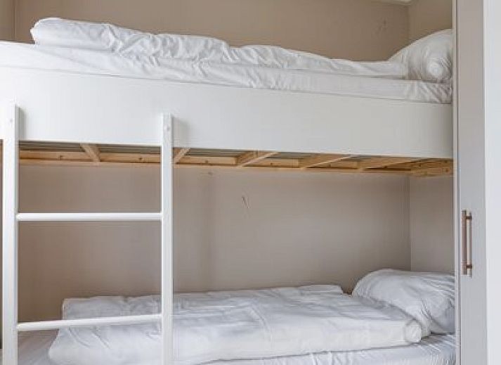 Natuurhoeve 6 personen in Berkhout, Noord-Holland. Moderne vakantiehuis met ruime tuin en terras voor ontspanning.