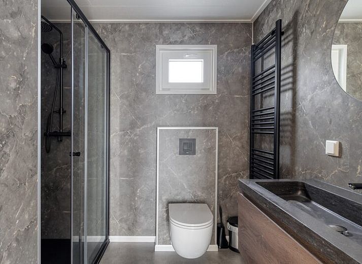 Natuurhoeve 6 personen in Berkhout, Noord-Holland. Moderne vakantiehuis met ruime tuin en terras voor ontspanning.