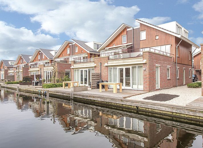 Guest house 490615 • Apartment Noord-Holland midden • Waterpark de Meerparel 8 