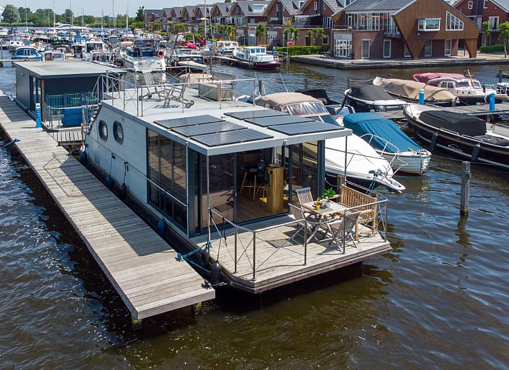 Guest house 490651 • Holiday property Noord-Holland midden • Tiny Houseboat De Woudaap - I 