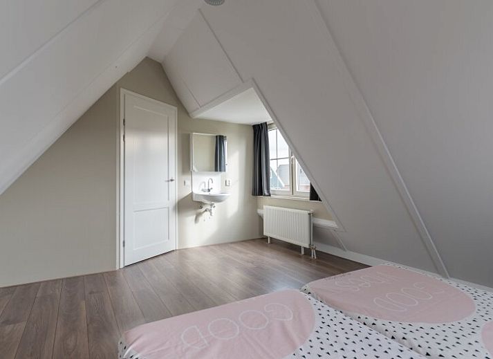 Guest house 491669 - Chalet Noord-Holland midden - Chalet in West-Graftdijk