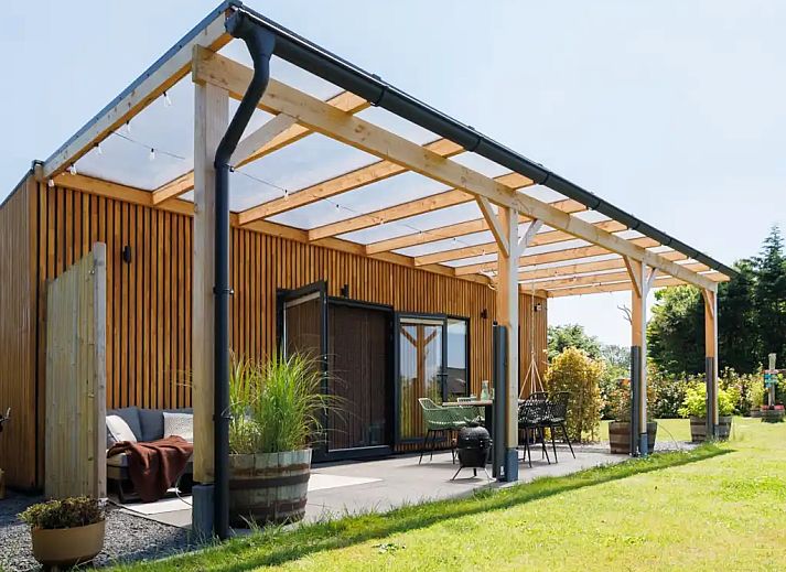 Guest house 495507 - Holiday property Noord-Holland midden - Tinyhouse Woody met sauna &amp; hottub