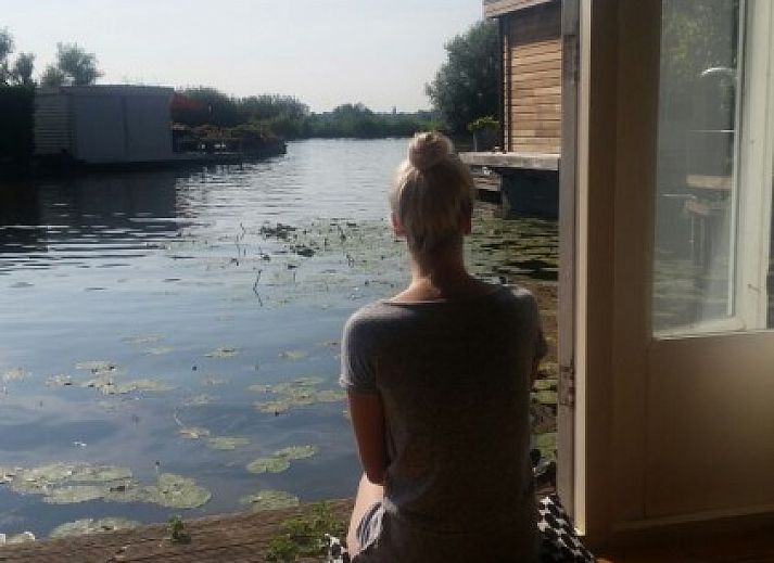 Verblijf 500633 • Bijzondere overnachtingen Noord-Holland zuid • Knusse woonboot