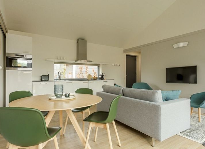 Rustieke vakantiehuizen 4-persoons Trompenburgh in Loosdrecht, Noord-Holland, met natuurlijke omgeving en privacy.