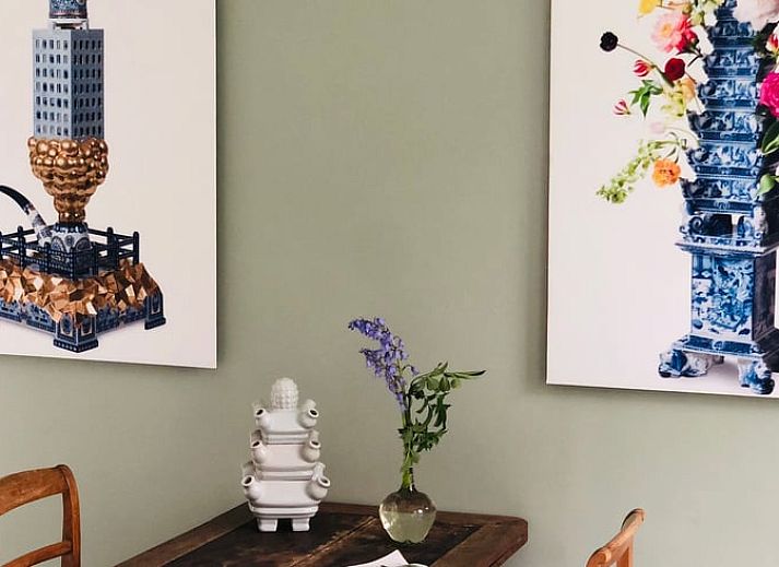 Vacation home in Amsterdam, charming facade in the heart of Amsterdam, vacation home in North Holland.