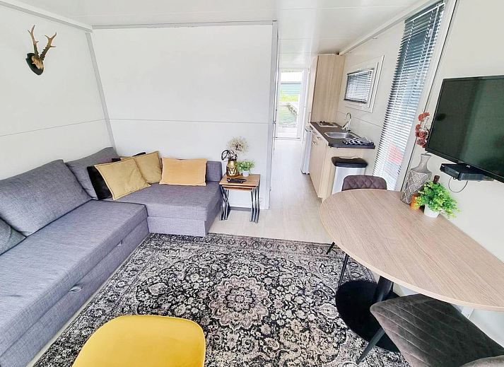 Guest house 510145 - Boat Amsterdam eo - Houseboat with roof terrace and balcony (4 pers) "De Hoop"