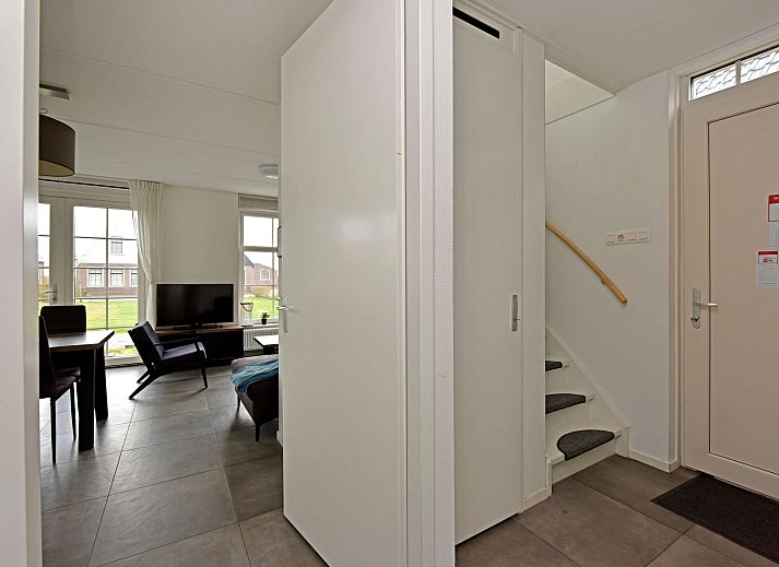 Charming Detached house in Uitdam with garden, ideal vacation home in Amsterdam eo, North Holland.