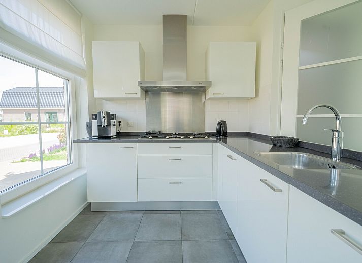 Chalet in Uitdam met ruime tuin en terras, gelegen in Amsterdam eo, Noord-Holland.