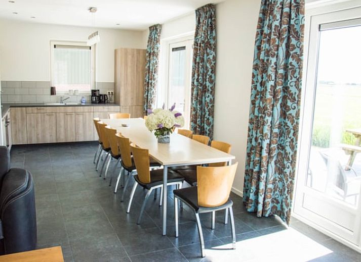 Moderne keuken in Huisje in Amstelveen, vakantiehuis in Amstelveen, Amsterdam eo, Noord-Holland.