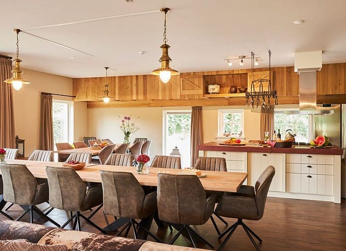 Spacious vacation home Cottage in Mander, located in green Twente, Overijssel.