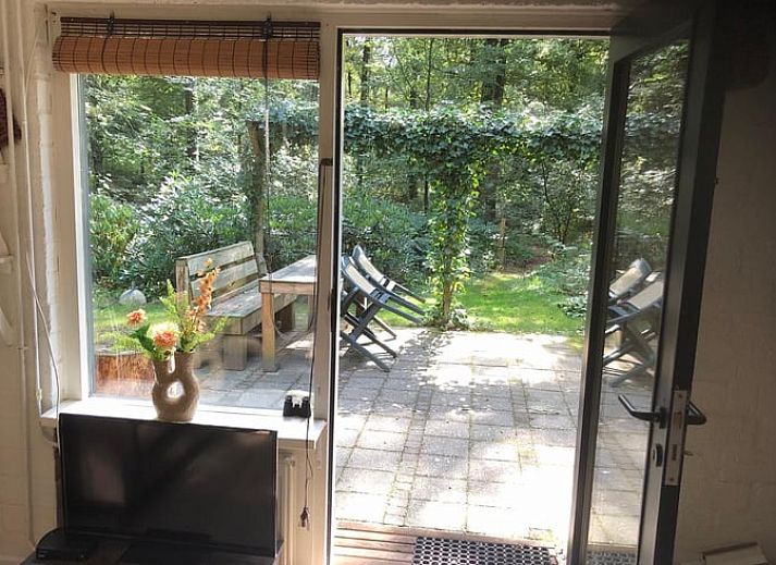 Terrasse im Cottage in Nutter, Ferienhaus in Nutter, Twente, ideal fuer Mahlzeiten im Freien.