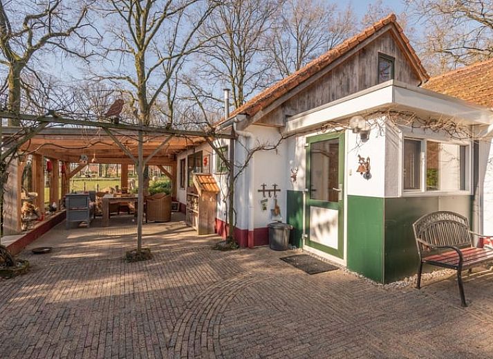 Vakantiehuis in Nutter, gelegen in het schilderachtige Nutter, Twente, omringd door bosrijke natuur.