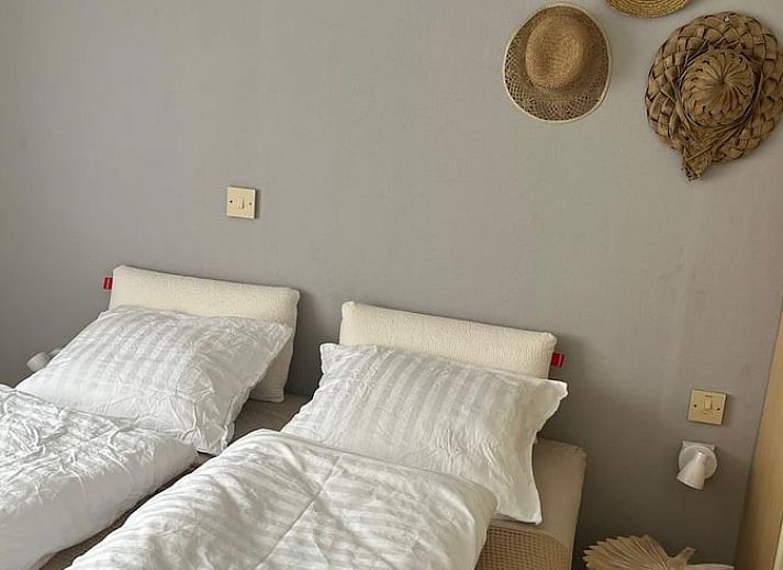 Gezellige binnenruimte van Huisje in Nutter, Twente, met moderne keuken en eetgedeelte voor een comfortabel verblijf in Overijssel.