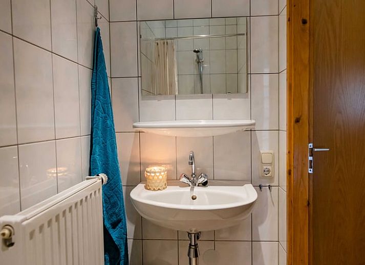 Cozy bedroom in cottage in Den Ham, Twente. Vacation home with comfortable furnishings in the heart of Overijssel nature.