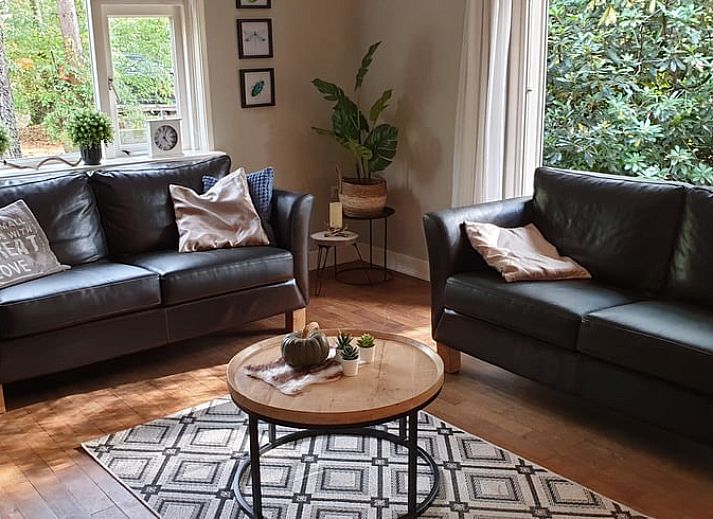 Huisje in de Lutte, een charmant vakantiehuis in De Lutte, Twente, omgeven door bosrijke natuur in Overijssel.