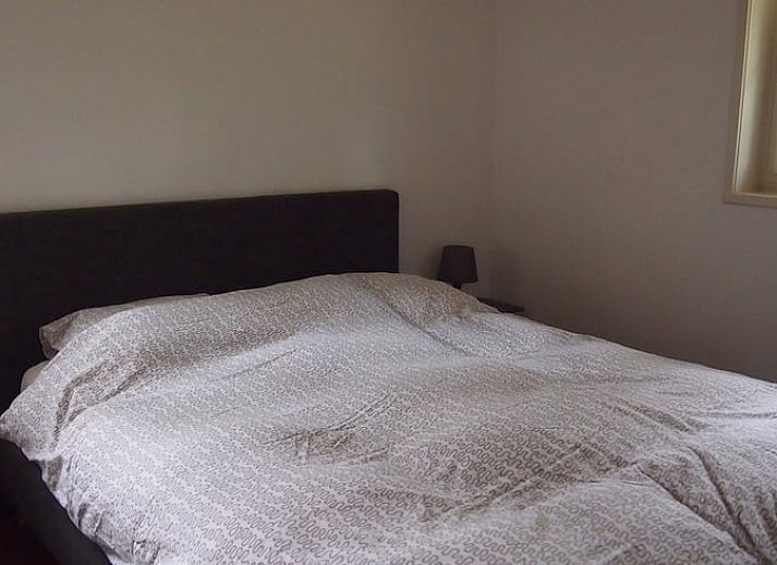 Vacation home in de Lutte, Twente with terrace and picnic table surrounded by nature in Overijssel.