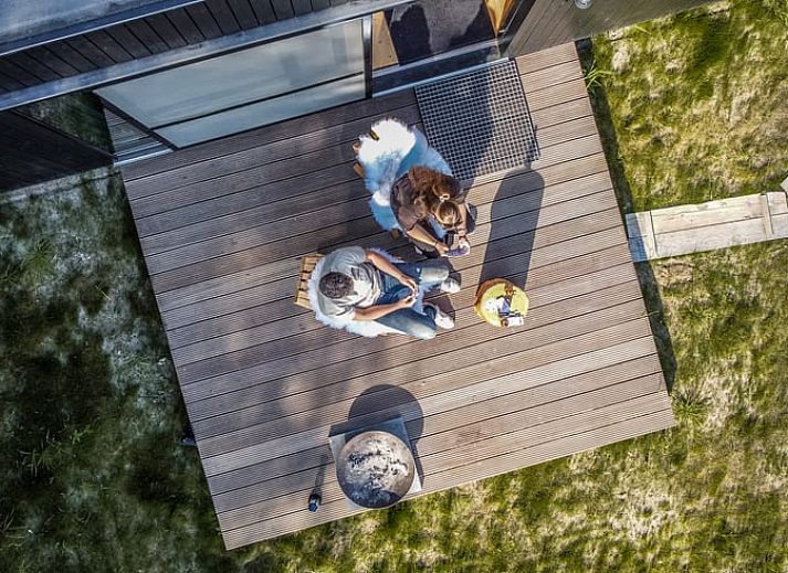 Luchtfoto van Vakantiehuis in Hezingen, gelegen in het groene landschap van Twente, Overijssel.