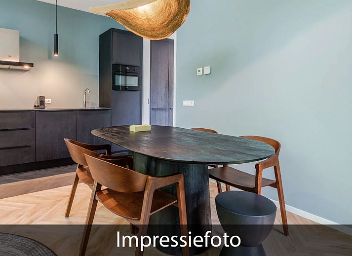 Vakantiehuis Vrijstaande woning in Beuningen, Twente, modern design in bosrijke setting.