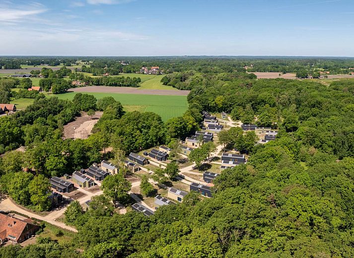 Gezellige binnenruimte van Vrijstaande woning in Beuningen, Twente, vakantiehuis met stijlvolle inrichting.