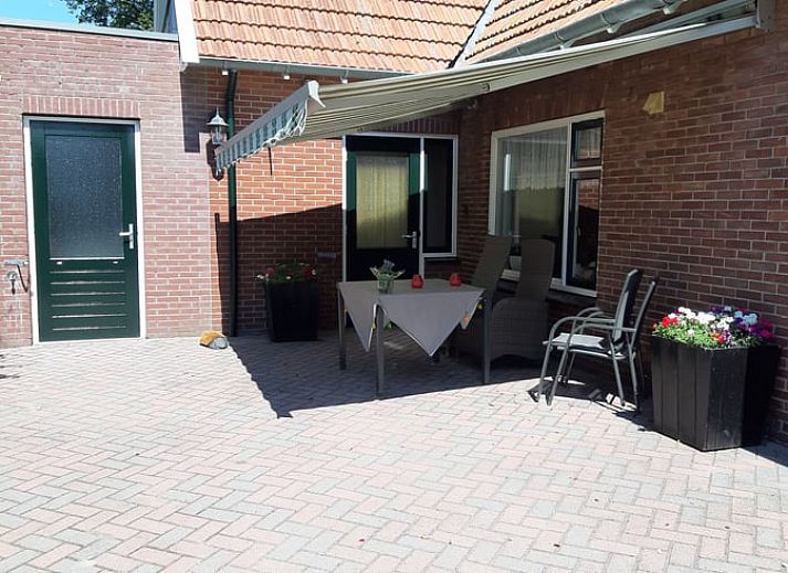 Huisje in Beuningen, vakantiehuis in Twente, Overijssel met groene tuin en landelijke omgeving, ideaal voor rustzoekers.