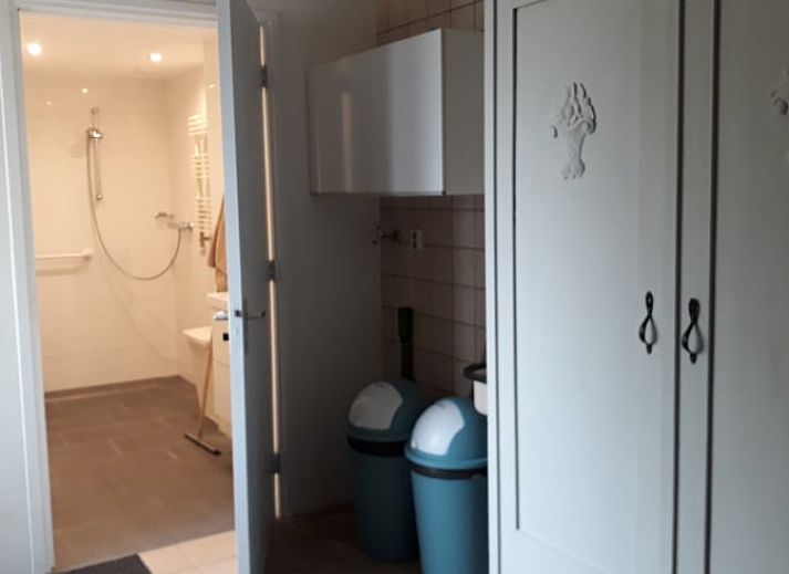 Huisje in Beuningen, vakantiehuis in Twente, Overijssel met groene tuin en landelijke omgeving, ideaal voor rustzoekers.