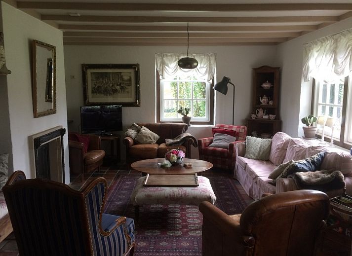 VakantiehuisVasse.nl in Vasse, Twente: charmant vakantiehuis omgeven door groene natuur in Overijssel, ideaal voor rust en ontspanning.