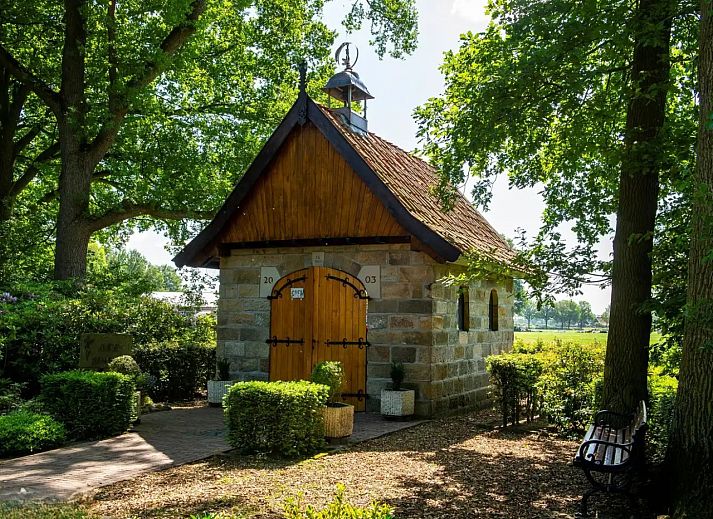 Charmant vakantiehuis OV682 in Tilligte, Twente, met een weids uitzicht over het veld.