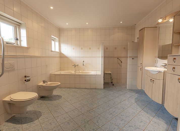 Verblijf 521725 - Vakantiewoning Twente - Vakantiehuis Camping De Molenhof - Familiehuis 10 personen