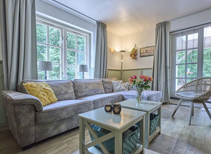 Langgoor-Ferienhaus in Reutum, Twente mit grossem Garten und Spielgeraeten fuer Kinder.