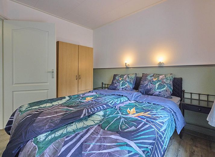 Blick von der Veranda des Ferienhauses Langgoor in Reutum, Twente mit gruener Landschaft.