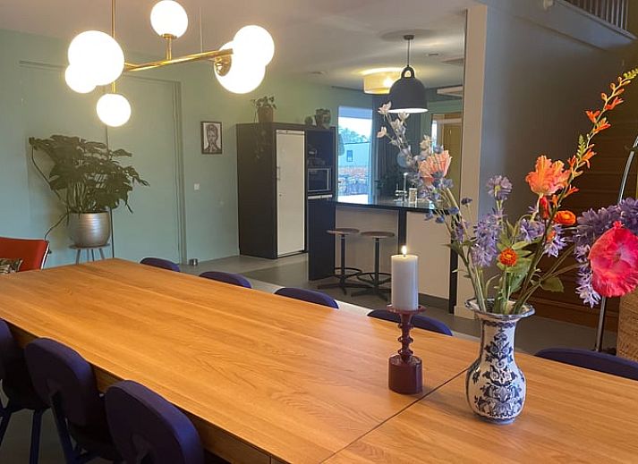 Ferienhaus in Rijssen mit Grasdach und grossem Garten in Twente, Overijssel.