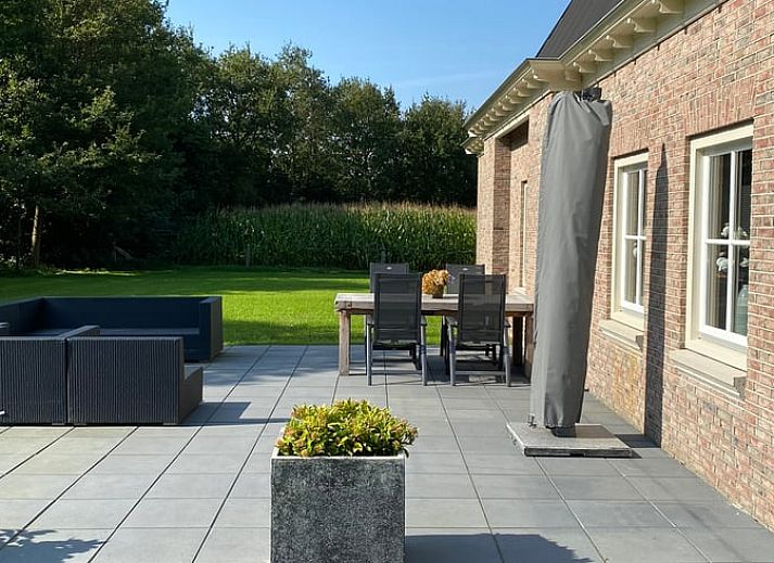 Expansive lawn at Holiday Home in Ambt Delden, Twente, Overijssel.