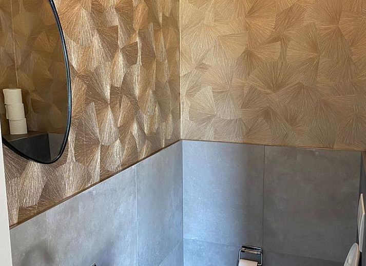 Expansive lawn at Holiday Home in Ambt Delden, Twente, Overijssel.