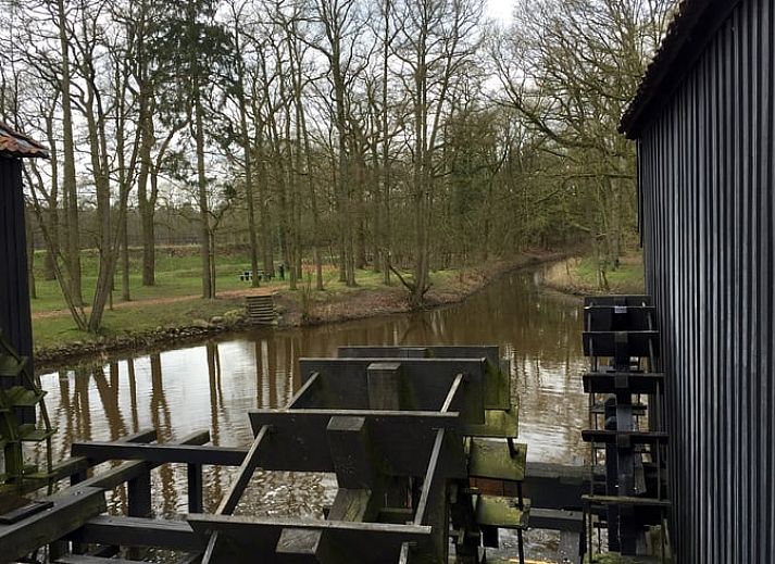 Gemuetliches Schlafzimmer im Ferienhaus in Haaksbergen, Twente. Ferienhaus mit rustikalem Charme in Overijssel, perfekt fuer einen erholsamen Aufenthalt.