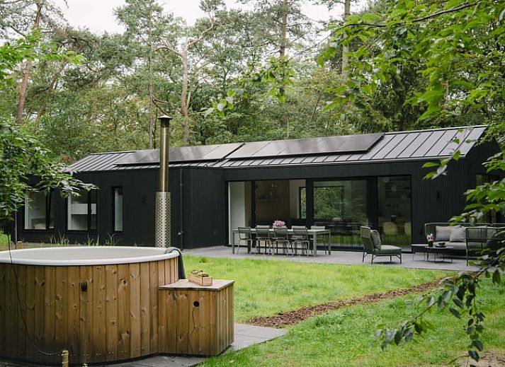 Guest house 522421 • Holiday property Twente • Huisje in Haaksbergen