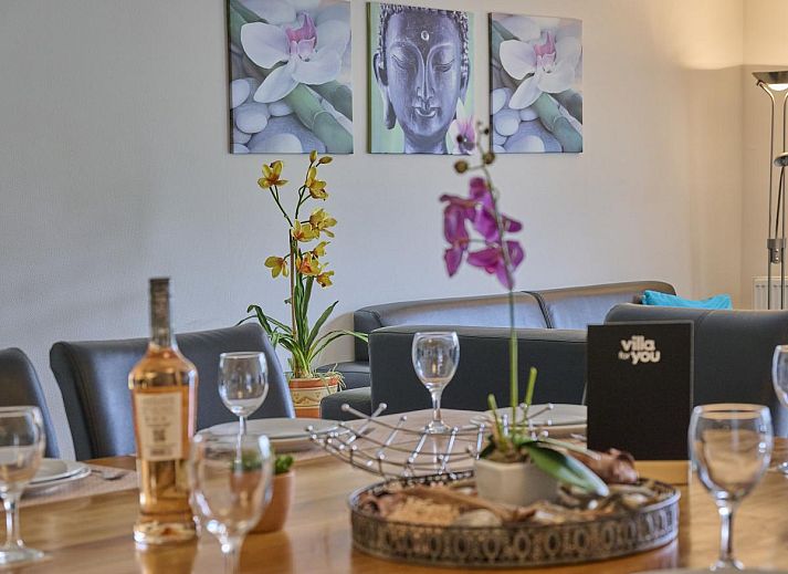 't Katreel vacation home in Haaksbergen with cozy terrace and garden in Twente, Overijssel.