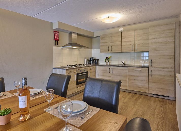Cozy living room with decorative details in 't Katreel vacation home, Haaksbergen, Twente, Overijssel.