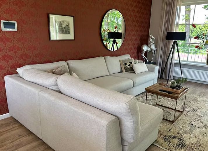 Cozy cottage in Enschede with spacious garden in Twente, Overijssel.