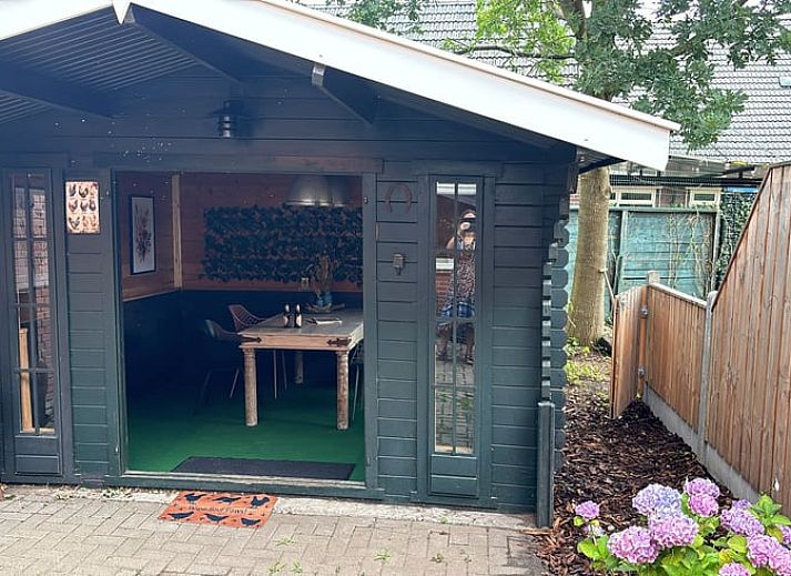 Blick von der Veranda des Huisje in Enschede, Ferienhaus in Twente.