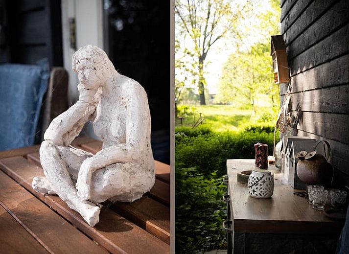 Moderne badkamer in vakantiehuisje in Westerhaar-Vriezenveensewijk, Twente, Overijssel.